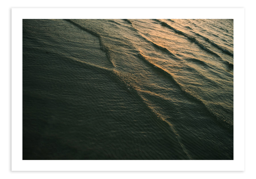 Overflowed Darkness